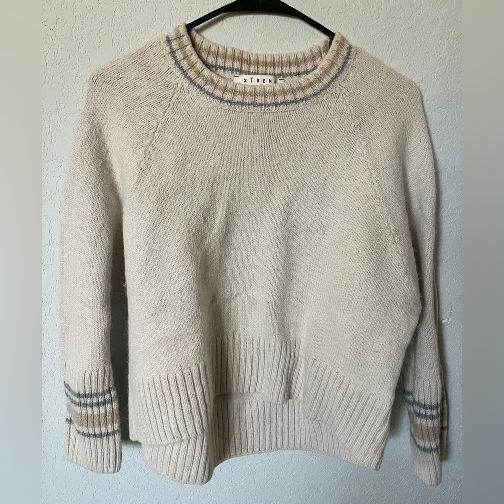 Xirena sweater size small